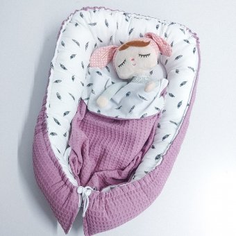 Poppen babynestje